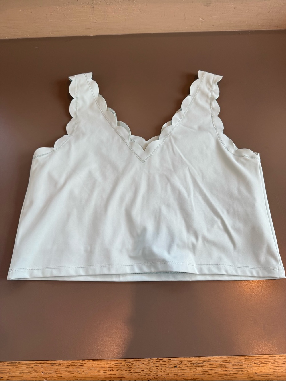 Vineyard Vines Athletic Scallop V-Neck Tank